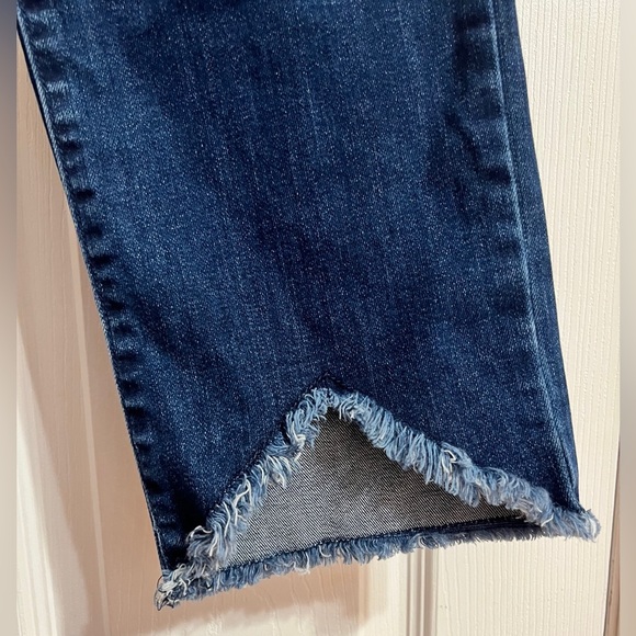 Democracy “Ab”solution High Rise Jagged Step Hem Vintage Skinny Jeans Size 8 - Picture 4 of 4